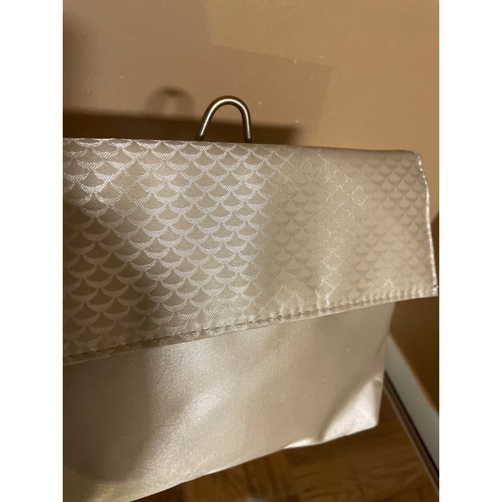 Bvlgari Parfums Emirates Exclusive Cosmetic Bag Pouch Clutch Beige